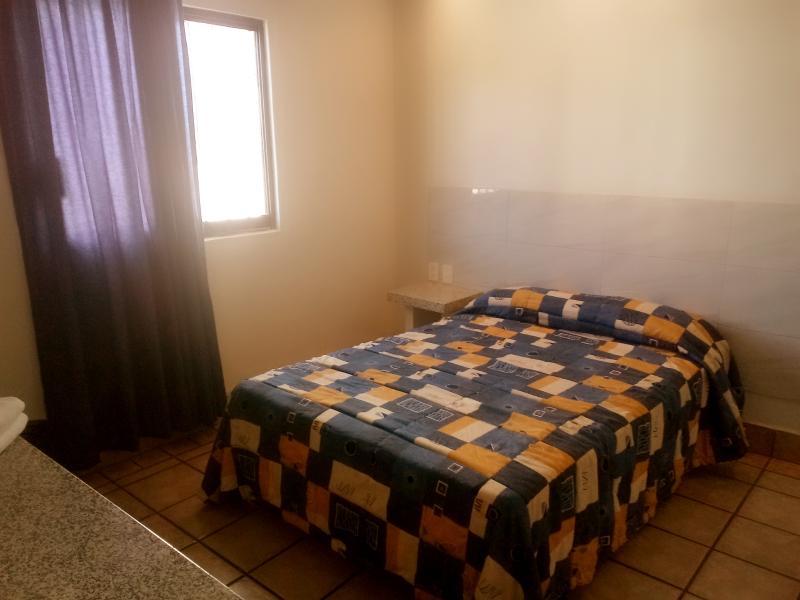 גואדלחארה Hotel Arboledas Industrial מראה חיצוני תמונה