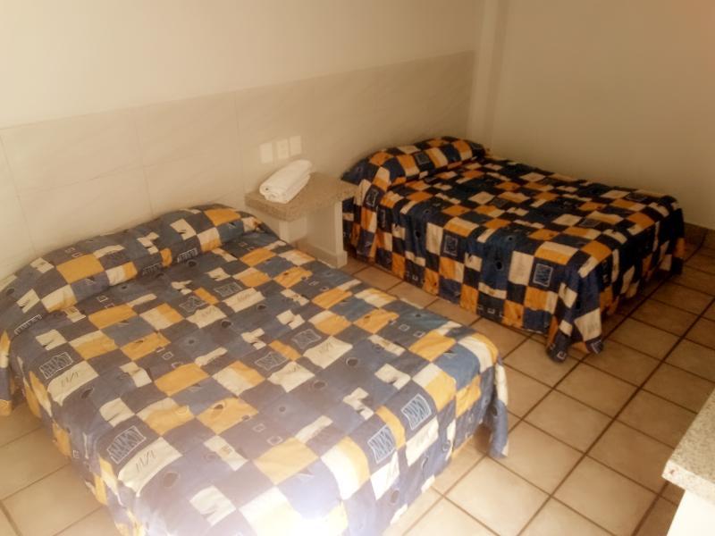 גואדלחארה Hotel Arboledas Industrial מראה חיצוני תמונה